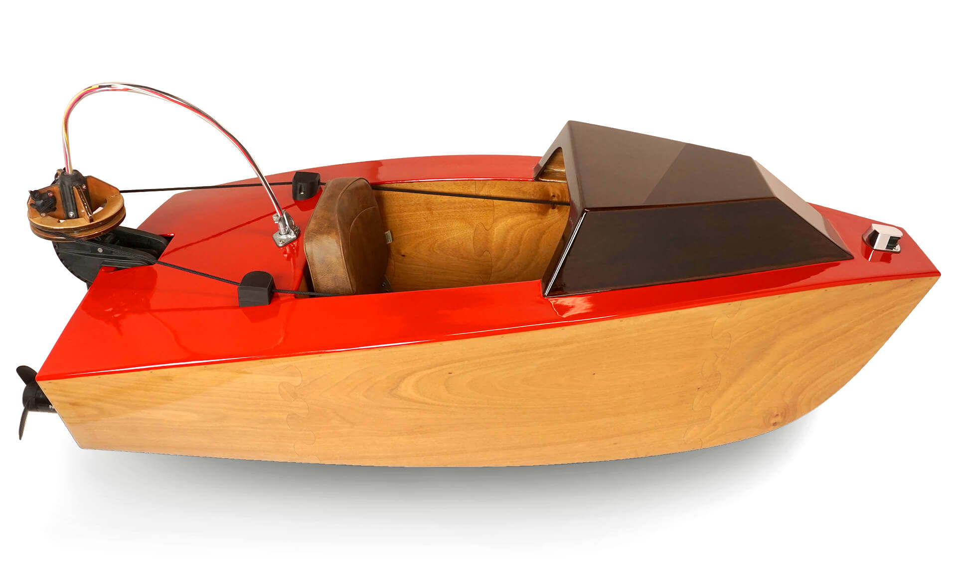 A side / top view of the mini electric boat
